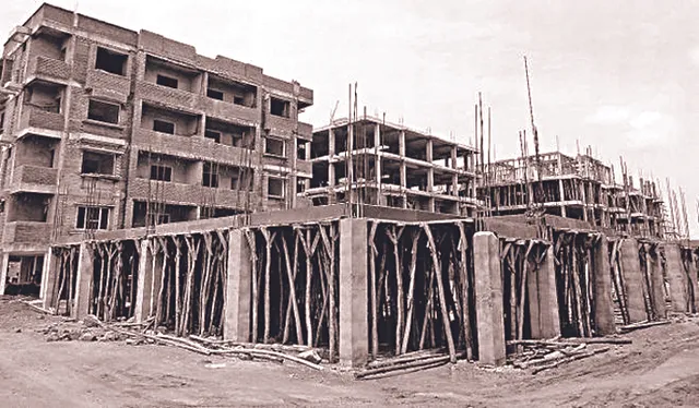 ପୁଞ୍ଜି ବ୍ୟୟରେ ଅସଙ୍ଗତି: କୋଠାବାଡ଼ି ତିଆରି ଅଧିକ ଖର୍ଚ୍ଚ