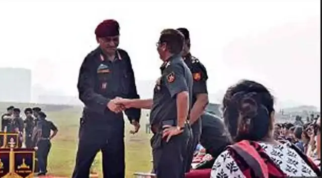 ୧୫୦୦ ଫୁଟ୍‌ ଉଚ୍ଚରୁ ଡେଇଁଲେ ୬୮ବର୍ଷର ଅବସରପ୍ରାପ୍ତ କର୍ଣ୍ଣେଲ