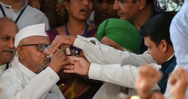 ଅାମରଣ ଅନଶନ ସ୍ଥଗିତ ରଖିଲେ ଆନ୍ନା ହଜାରେ