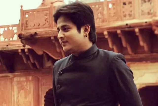 ଫେସ୍‌ବୁକ୍‌ ଓ ଇନ୍‌ଷ୍ଟାଗ୍ରାମ୍‌ ପେଜ୍‌ ଖୋଲିଲେ ବାବୁସାନ୍‌: ନକଲି ଛାଡ଼ି ଅସଲି ସହ ଯୋଡ଼ି ହେବାକୁ ଅନୁରୋଧ କଲେ