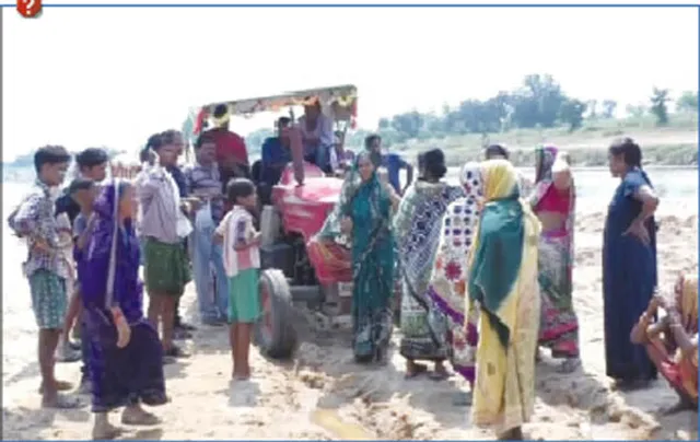 ବାଲି ଚୋରଙ୍କୁ ଧରିଲେ ଗ୍ରାମବାସୀ