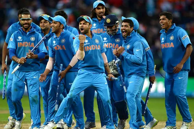 ଦିନିକିଆ କ୍ରିକେଟରେ ସର୍ବାଧିକ ଛକା ମାରିଥିବା ଖେଳାଳି, ଟିମ୍‌ ଇଣ୍ଡିଆର ସିକ୍ସର କିଙ୍ଗ ଏମାନେ!