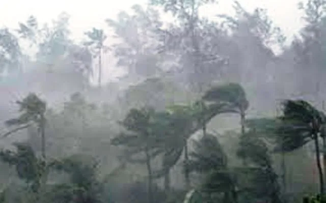 ବାତ୍ୟା ‘ତିତ୍‌ଲି’ ପାଇଁ ବିଏମ୍‌ସିର ପ୍ରସ୍ତୁତି: ଖୋଲିବ ୨୪ ଘଣ୍ଟିଆ କଣ୍ଟ୍ରୋଲ ରୁମ, ହେଲପ୍‌ଲାଇନ୍‌ ନମ୍ବର