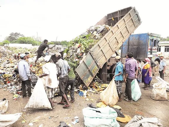 କାହାର ଅଳିଆ, କାହା ପାଇଁ ଜୀବିକା