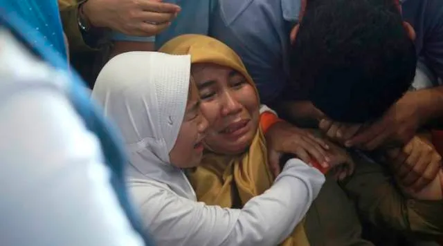 ସମୁଦ୍ରରେ ଖସିଲା ବିମାନ : ୧୮୯ ମୃତ