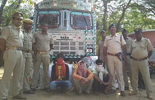 କୋରାପୁଟ: ହରିଆଣା ଚାଲାଣ ହେଉଥିବା ୨ କୋଟି ଟଙ୍କା ଗଞ୍ଜେଇ ଜବତ, ୩ ଗିରଫ