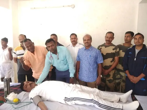 ରକ୍ତ ଦେଇ ଜୀବନର ଜୟଗାନ କଲେ ଯବାନ : କୋରାପୁଟ ଶିବିରରୁ ୨୩୮ ୟୁନିଟ ରକ୍ତ ସଂଗ୍ରହ