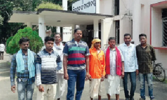 ବିଦ୍ୟୁତକରଣ ଠିକାଦାର ମଜୁରି ଟଙ୍କା ଦେଉନଥିବା ଅଭିଯୋଗ