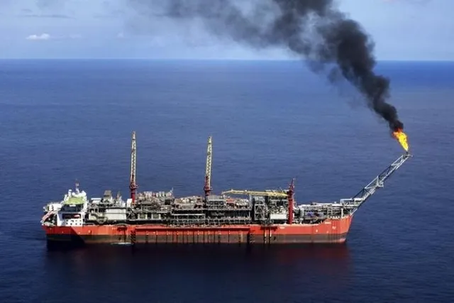 ଆହୁରି ଶସ୍ତାରେ ରୁଷ ତେଲ କିଣିବାକୁ ଉଦ୍ୟମ ଚଳାଇଛି ଭାରତ