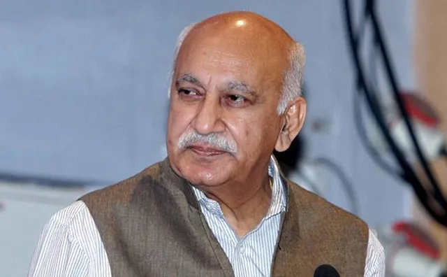 ସାମ୍ବାଦିକାଙ୍କ ଯୌନ ନିର୍ଯାତନା  ଅଭିଯୋଗ ମହଙ୍ଗା ପଡ଼ିଲା! ମନ୍ତ୍ରୀପଦ ହରାଇ ପାରନ୍ତି ଏମ୍‌.ଜେ.ଆକବର