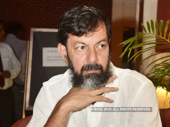 ଯୌନ କେଳେଙ୍କାରୀ ଗୁମର ଫିଟୁଛି: