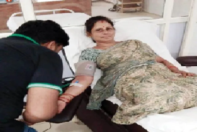 ୬୦ରୁ ଊର୍ଧ୍ବ ଥର ରକ୍ତଦାନ କରି  ଉଦାହରଣ ସୃଷ୍ଟି କଲେ ପ୍ରମୋଦା