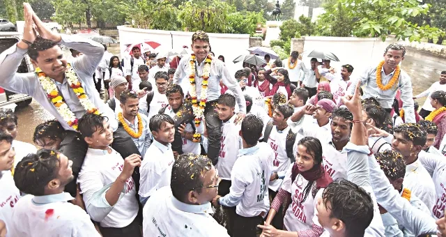 ଛାତ୍ର ସଂସଦ ନିର୍ବାଚନ ବାତିଲ୍‌ : ପୁନଃ ତାରିଖ ନିର୍ଦ୍ଧାରଣ କରିବାକୁ ଛାତ୍ର ସଙ୍ଗଠନଙ୍କ ଦାବି