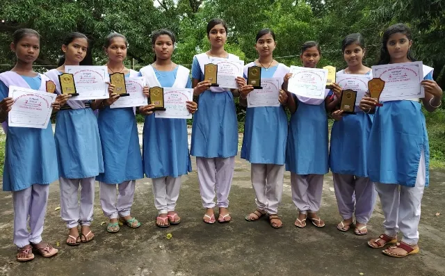 ପ୍ରତାପ ଶାସନ ବାଳିକା ଉଚ୍ଚ ବିଦ୍ୟାଳୟର ୯ ଛାତ୍ରୀ ପୁରସ୍କୃତ