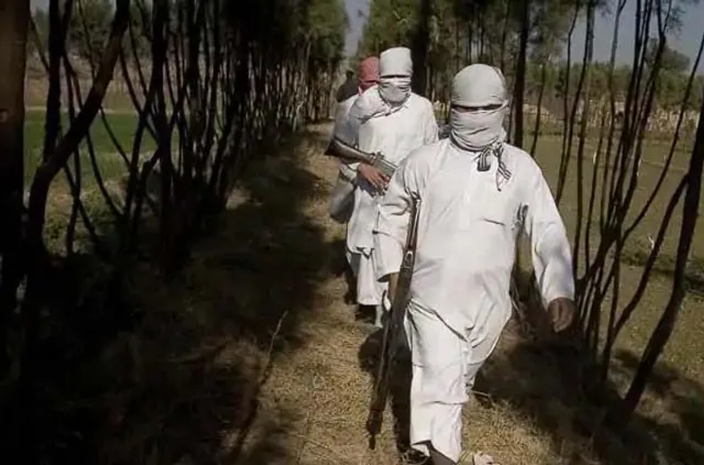 ‘ମାନବସମାଜ ପାଇଁ ସିରିଆ ଠାରୁ ଆତଙ୍କବାଦୀଙ୍କ ଭୂସ୍ୱର୍ଗ ପାକିସ୍ଥାନ ତିନିଗୁଣା ବିପଦଜ୍ଜନକ’