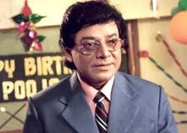 ‘ମି ଠୁ’... କ’ଣ କହୁଛି ଓଲିଉଡ୍