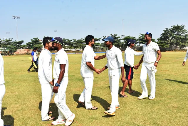 ରଣଜୀ ଟ୍ରଫି: ଓଡ଼ିଶା ୧୦ ୱିକେଟ୍‌ରେ ପରାସ୍ତ