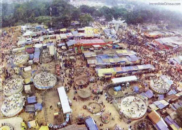 ବାଲିଯାତ୍ରାକୁ ଆଉ ୭ ଦିନ: ୪ ହଜାର ବର୍ଗଫୁଟରୁ ଅଧିକ ପ୍ଳଟ ନେଇଥିବା ବ୍ୟବସାୟୀଙ୍କୁ ଏଯାଏଁ ଜିଲ୍ଲାପାଳଙ୍କ ଅନୁମୋଦନ ମିଳି ନାହିଁ