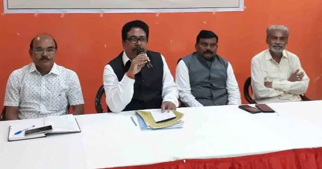 ସୀମା ଟପି ଗଲା ଦୁର୍ନୀତି : ଦଦରା ସ୍କୁଟର ବୋହୁଛି ୨୪ ଟନ୍ ଧାନ