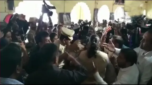 କର୍ଣ୍ଣାଟକରେ ଟିପୁ ଜୟନ୍ତୀ ପାଳନ ବେଳେ ପ୍ରତିବାଦ