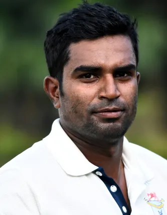 ବିପ୍ଳବଙ୍କ ଶତକ ବଞ୍ଚାଇଲା