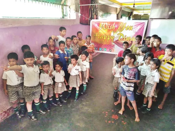 ଅନାଥାଶ୍ରମରେ ଦୀପାବଳି