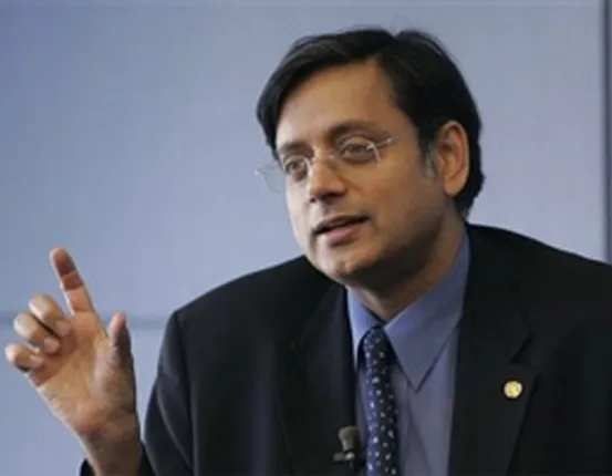 ବିଛା ଟିପ୍ପଣୀ ପାଇଁ ଥରୁର୍‌ଙ୍କ ବିରୋଧରେ ୱାରେଣ୍ଟ୍‌