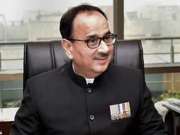 ଲାଞ୍ଚ ମାମଲାରେ ସିଭିସିକୁ ଜବାବ ଦେଲେ ସିବିଆଇର ଆଲୋକ ବର୍ମା