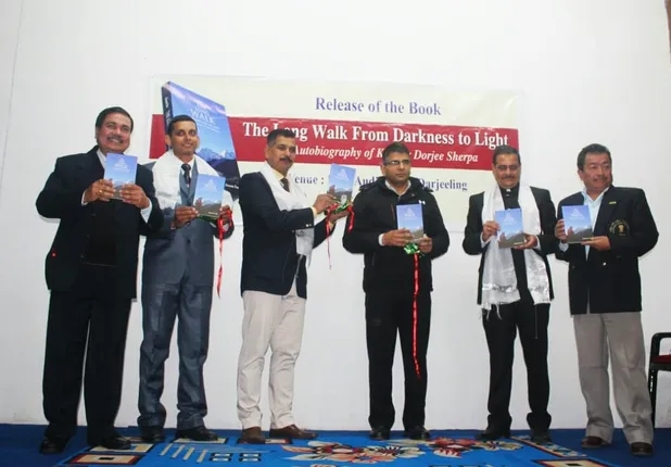 ସୁଶାନ୍ତଙ୍କ ଶେର୍ପା କାହାଣୀ ପୁସ୍ତକ ଉନ୍ମୋଚିତ