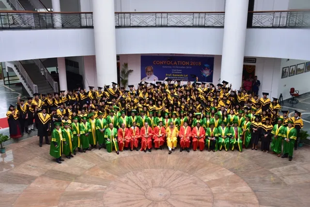 ‘ସମୟର ଆହ୍ବାନ ଓ ଆବଶ୍ୟକତାକୁ ଆଧାର କରି ନିଜକୁ ଗଢ଼’