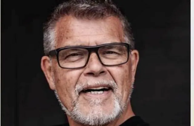 ଅଦାଲତରେ ନିଜ ବୟସକୁ ୨୦ବର୍ଷ କମ କରିବା ପାଇଁ ଆବେଦନ କଲେ ୬୯ବର୍ଷୀୟ ବୃଦ୍ଧ, ଅଦାଲତ ଦେଲା ଏଭଳି ରାୟ