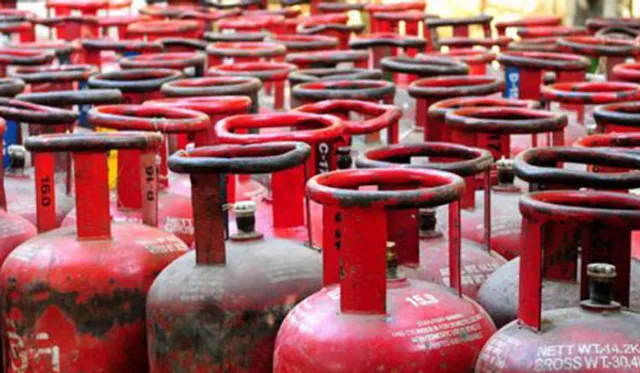 କମିଲା ଏଲ୍‌ପିଜି ଦର