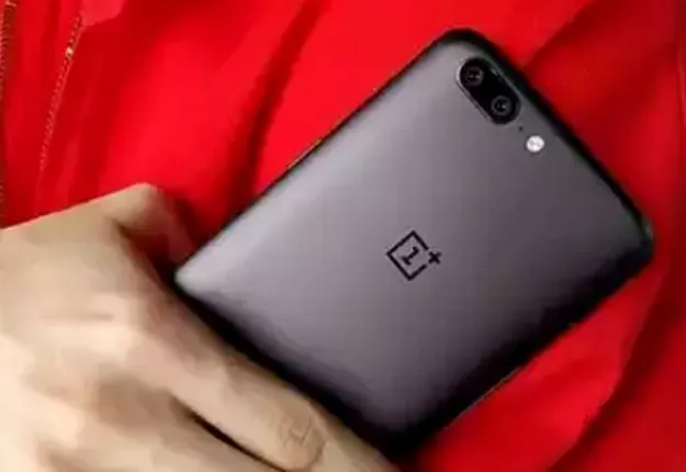 ‘ଓ୍ଵାନ୍‌ପ୍ଲସ୍‌୭’ ହୋଇପାରେ ‘ଓ୍ଵାନ୍‌ପ୍ଲସ୍‌’ର ପ୍ରଥମ ୫ଜି ସ୍ମାର୍ଟଫୋନ୍‌