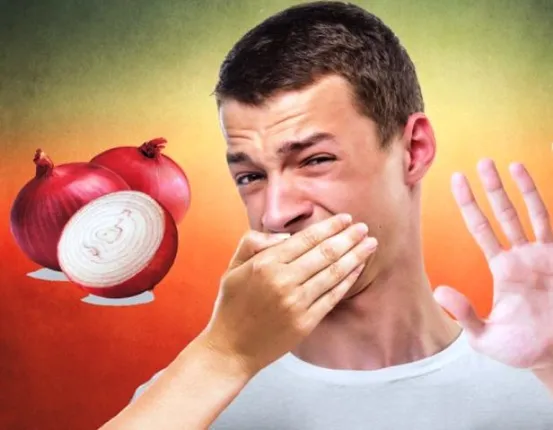 କଞ୍ଚା ପିଆଜ ଖାଇବା ପରେ ଦୁର୍ଗନ୍ଧ ଦୂର କରନ୍ତୁ ଏପରି....