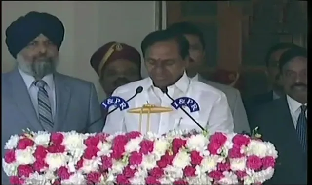 ଦ୍ୱିତୀୟ ବାର ତେଲେଙ୍ଗାନାର ମୁଖ୍ୟମନ୍ତ୍ରୀ ଭାବେ ଶପଥ ଗ୍ରହଣ କଲେ କେ ଚନ୍ଦ୍ରଶେଖର ରାଓ