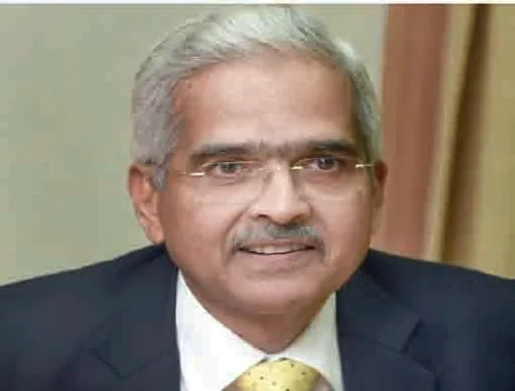 ରିଜର୍ଭ ବ୍ୟାଙ୍କରେ ପ୍ରଥମ ଦିନ, ମୁହଁରେ ସରକାରଙ୍କ ଭାଷା