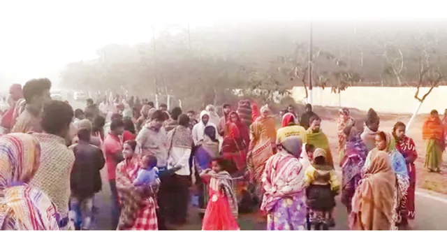 ସ୍କର୍ପିଓ ଧକ୍କାରେ ମହିଳା ମୃତ: କ୍ଷତିପୂରଣ ଦାବିରେ ରାସ୍ତାରୋକ