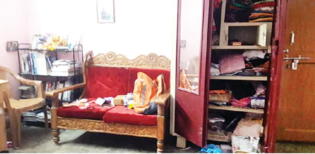 ଧଉଳିରେ ଝରକା ତଡ଼ା ଲୁଟେରା ଗ୍ୟାଙ୍ଗ ଆତଙ୍କ: ଦୁଇ ଦିନରେ ୨ ଲୁଟ୍‌