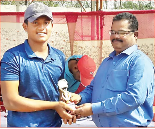 ଗଡ଼େଶ୍ବର କନିଷ୍ଠ କ୍ରିକେଟ୍‌ ଲିଗ୍‌: ପାରାମାଉଣ୍ଟ୍‌, ପ୍ରଗତି ବିଜୟୀ