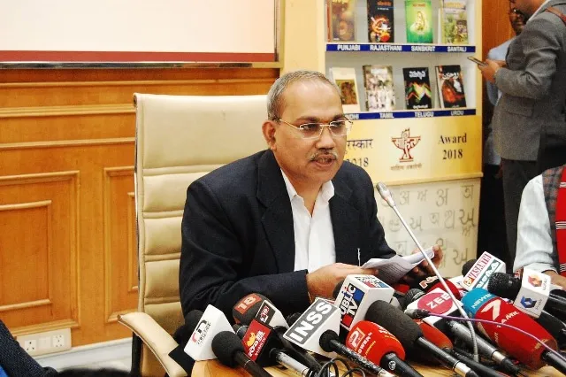 ୨୪ଟି ଭାଷାରେ ସାହିତ୍ୟ ଅକାଦେମି ପୁରସ୍କାର