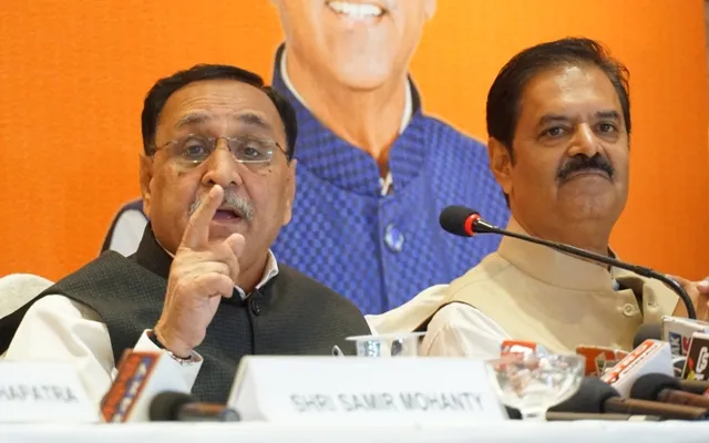 ରାଫେଲ ପ୍ରସଙ୍ଗରେ କଂଗ୍ରେସର ମହାମିଛ ଧରାପଡ଼ିଲା: ରୂପାନୀ