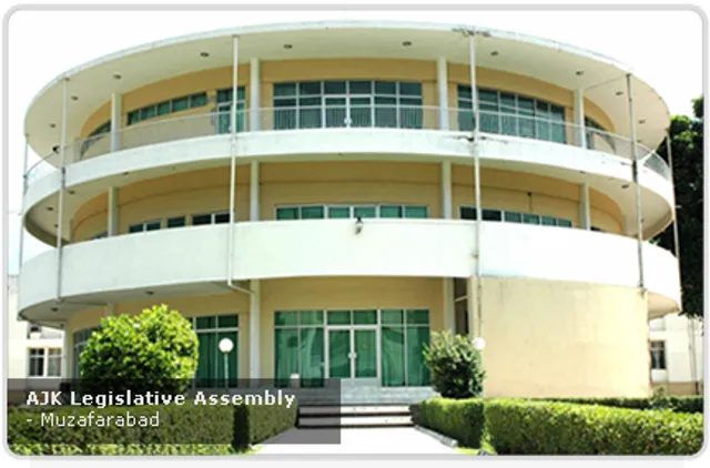 ଜମ୍ମୁ କଶ୍ମୀର ବିଧାନସଭା ଭଙ୍ଗ ପ୍ରସଙ୍ଗ:ହସ୍ତକ୍ଷେପ କରିବାକୁ ମନାକଲେ ସୁପ୍ରିମକୋର୍ଟ