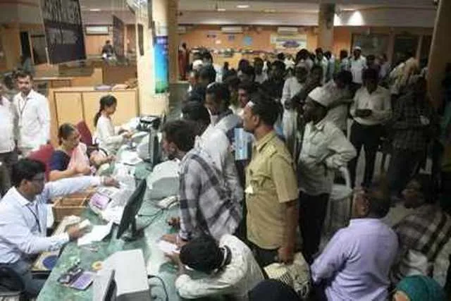 ଋଣ ଛାଡ଼ କରିବା ବେଳେ ବ୍ୟାଙ୍କ୍‌ ବକେୟା ପୈଠ କରିବାକୁ ରାଜ୍ୟମାନଙ୍କୁ କହିଲା ନାବାର୍ଡ