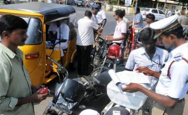 ଲିଫ୍ଟ ଦେଲେ ଦେବାକୁ ପଡିପାରେ ଜରିମାନା ଓ ଯାଇପାରନ୍ତି ଜେଲ