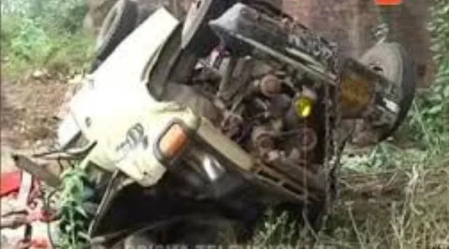 ପିକ୍‌ନିକ୍‌ ସାରି ଫେରୁଥିବା ବେଳେ ଘାଟିରୁ ୫୦ଫୁଟ ତଳକୁ ଖସି ପଡ଼ିଲା ବୋଲେରୋ