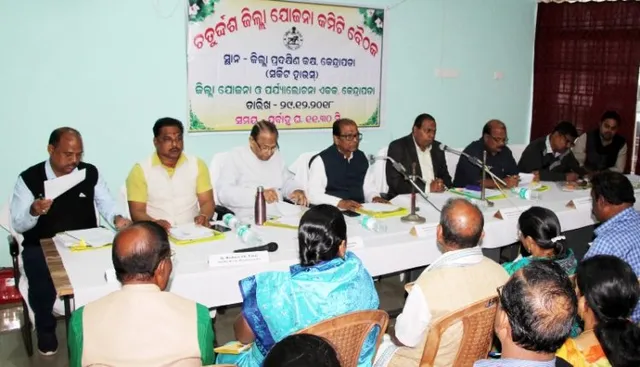 ଯୋଜନା କମିଟି ବୈଠକରେ ଦେବେନ୍ଦ୍ର-ଧ୍ରୁବ ମୁହାଁମୁହିଁ