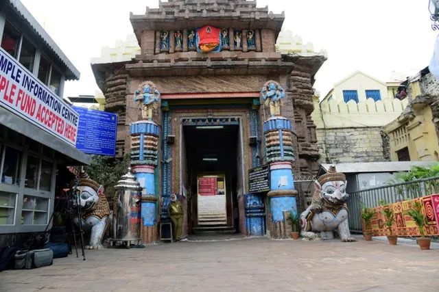 ମହାପ୍ରଭୁଙ୍କୁ ନିର୍ଯାତନା : ୧୪ ଘଣ୍ଟା ଅପୂଜା, ଅଖିଆ ରଖିଲେ