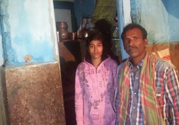 ପାଇଖାନାରେ ଦଶ ବର୍ଷ : ପକ୍କାଘର ଆଶା ମଉଳିଛି