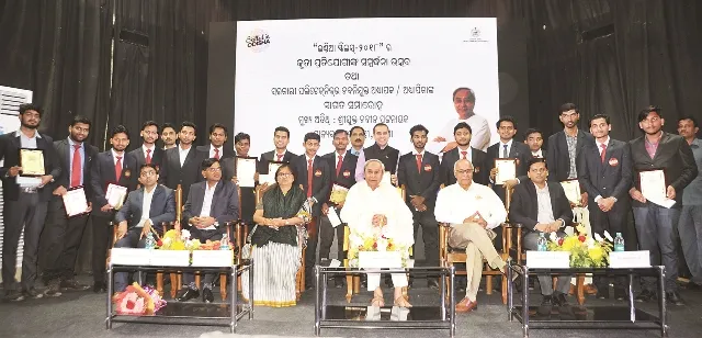 ଇଣ୍ଡିଆ ସ୍କିଲ୍‌ସ-୨୦୧୮ର କୃତୀ ପ୍ରତିଯୋଗୀଙ୍କୁ ସମ୍ବର୍ଧନା