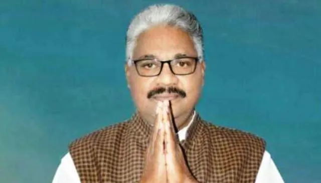 ସମ୍ବଲପୁର: ବିଜେଡି ନେତା ଏମ୍‌ ବି ପ୍ୟାରୀରାଜଙ୍କ ଦେହାନ୍ତ